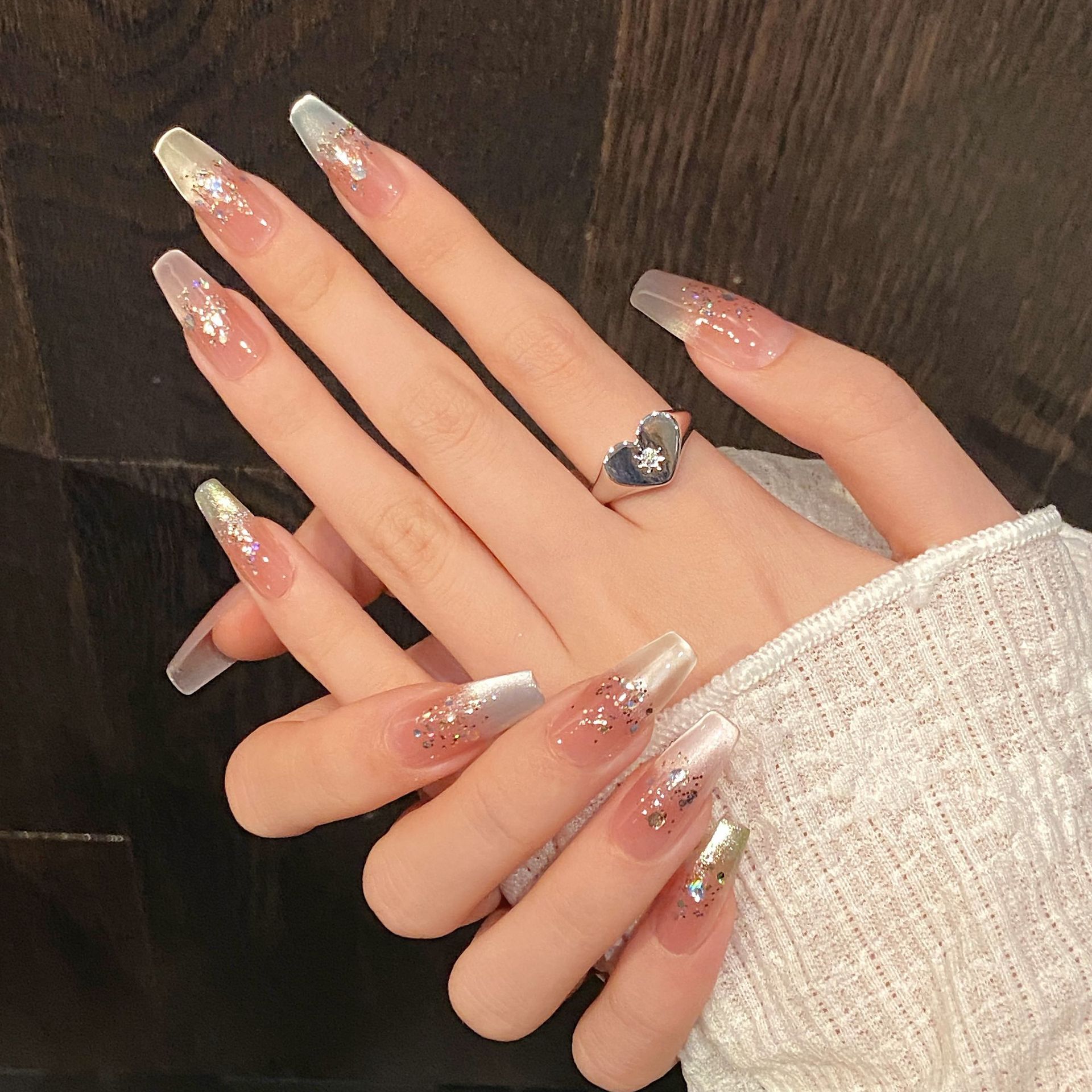 손톱에 수제 프레스 Gillter 디자인의 레인보우 C - Nail Art Cat Eye 리뷰 및 가격
