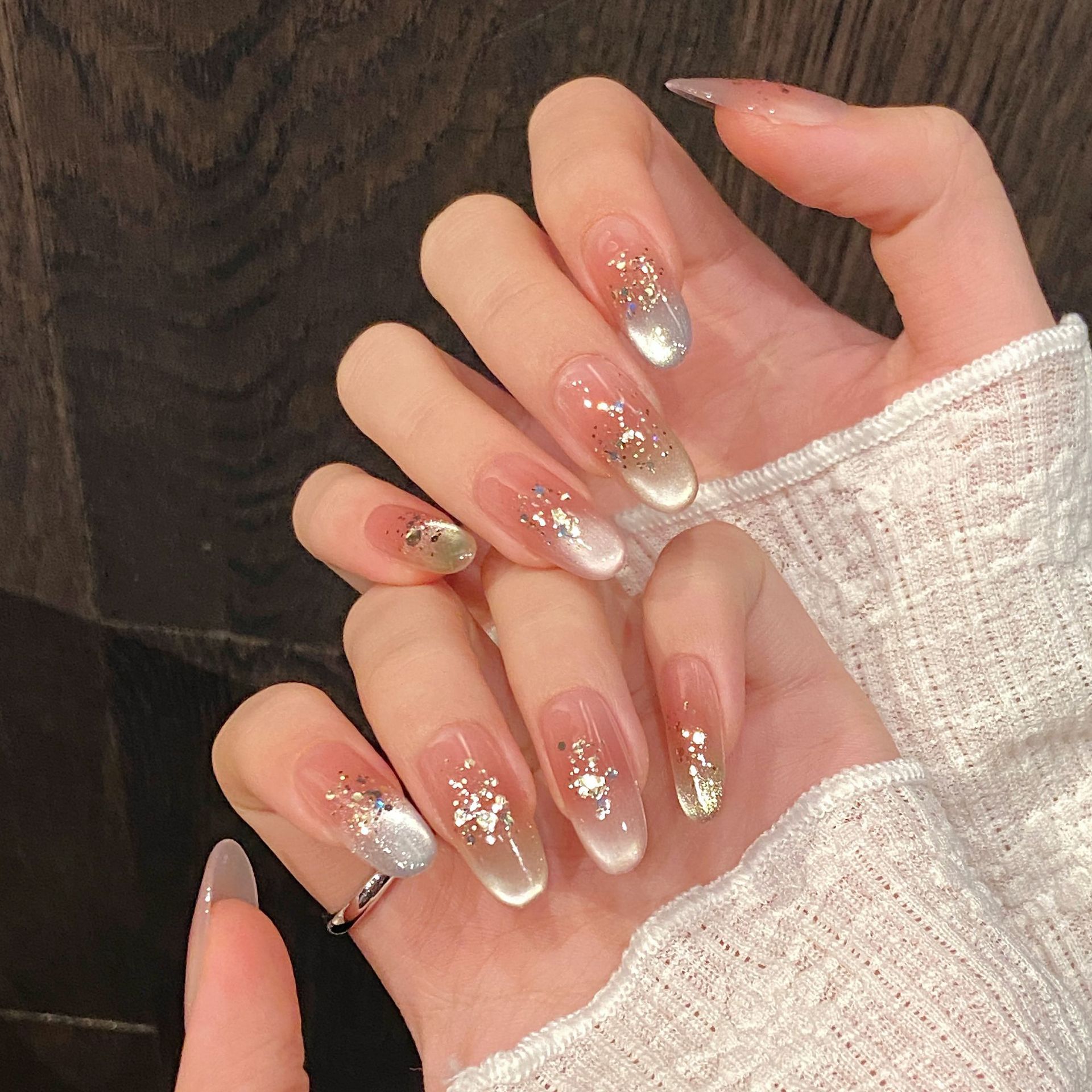 손톱에 수제 프레스 Gillter 디자인의 레인보우 C - Nail Art Cat Eye 리뷰 및 가격