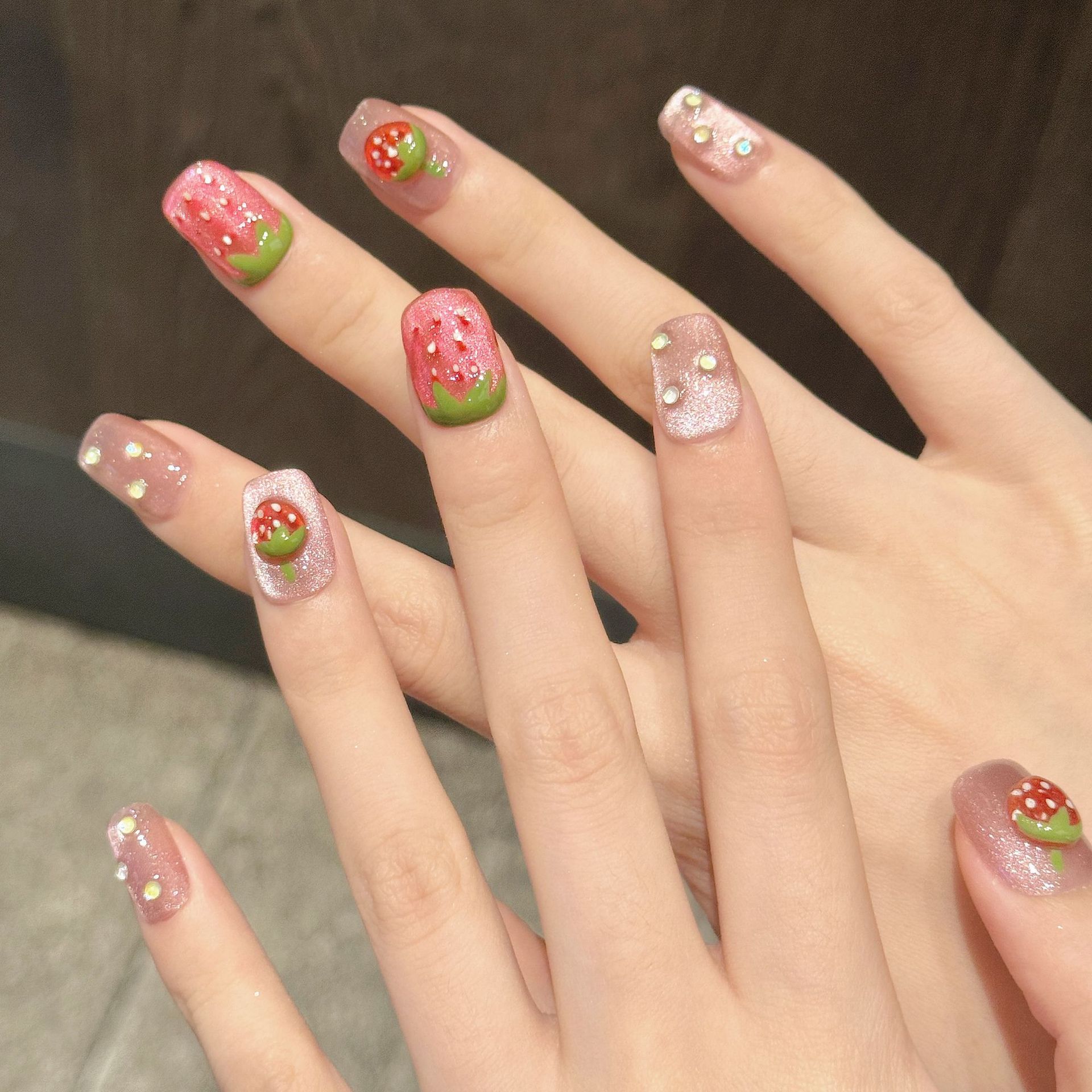 10개 수제 프레스온 네일 3D 딸기 장식 가짜 네일  - Nail Art Cat Eye 리뷰 및 가격